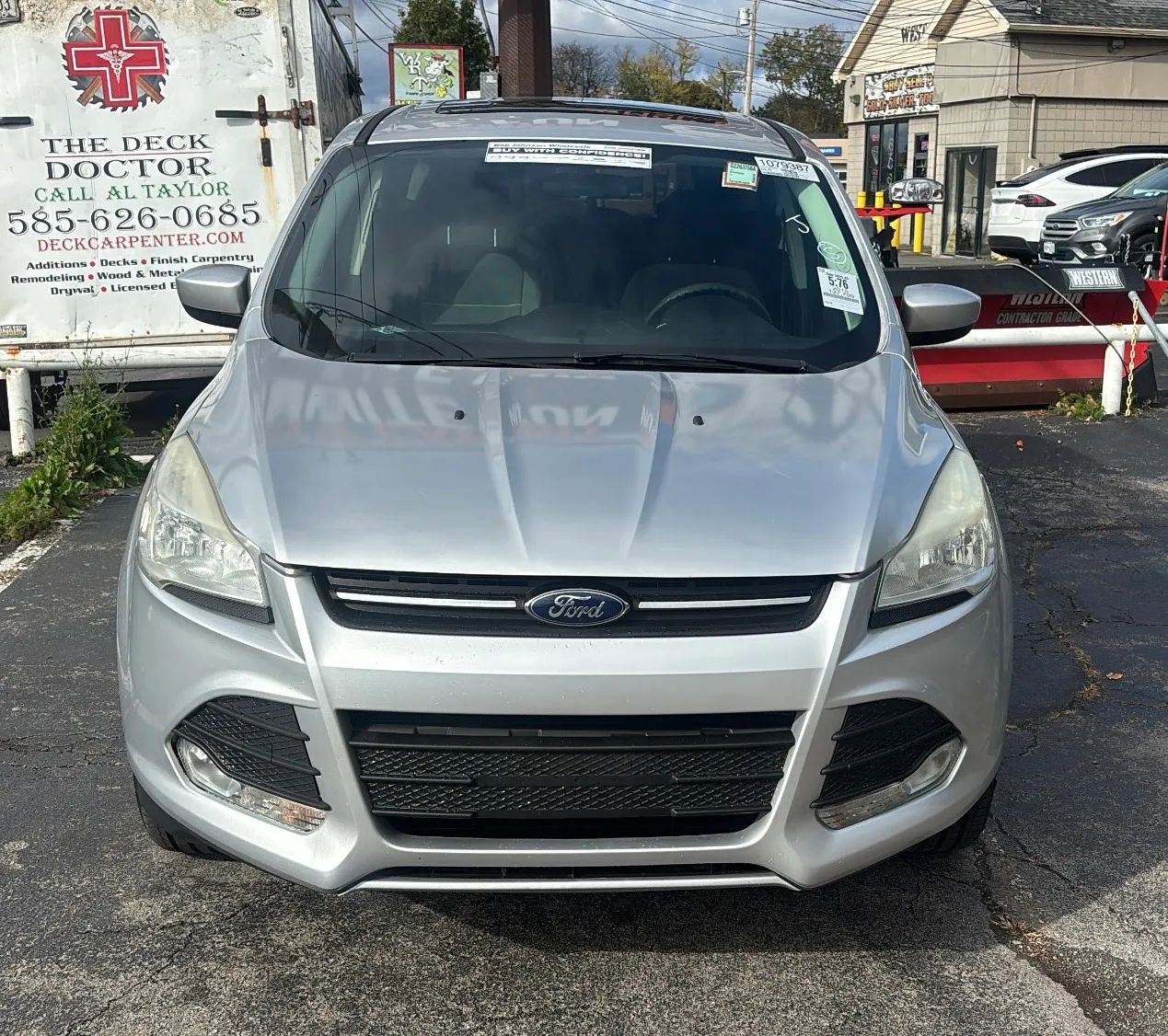 Used 2015 Ford Escape SE image 9