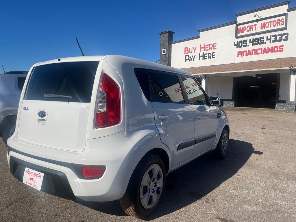 Used 2012 Kia Soul FWD image 6