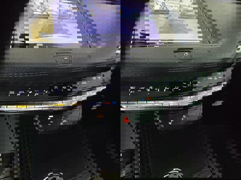 Used 2020 Cadillac XT4 Premium Luxury image 22