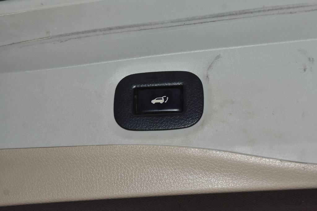 Used 2019 Nissan Rogue SL w/ Premium Package AWD/4WD image 31
