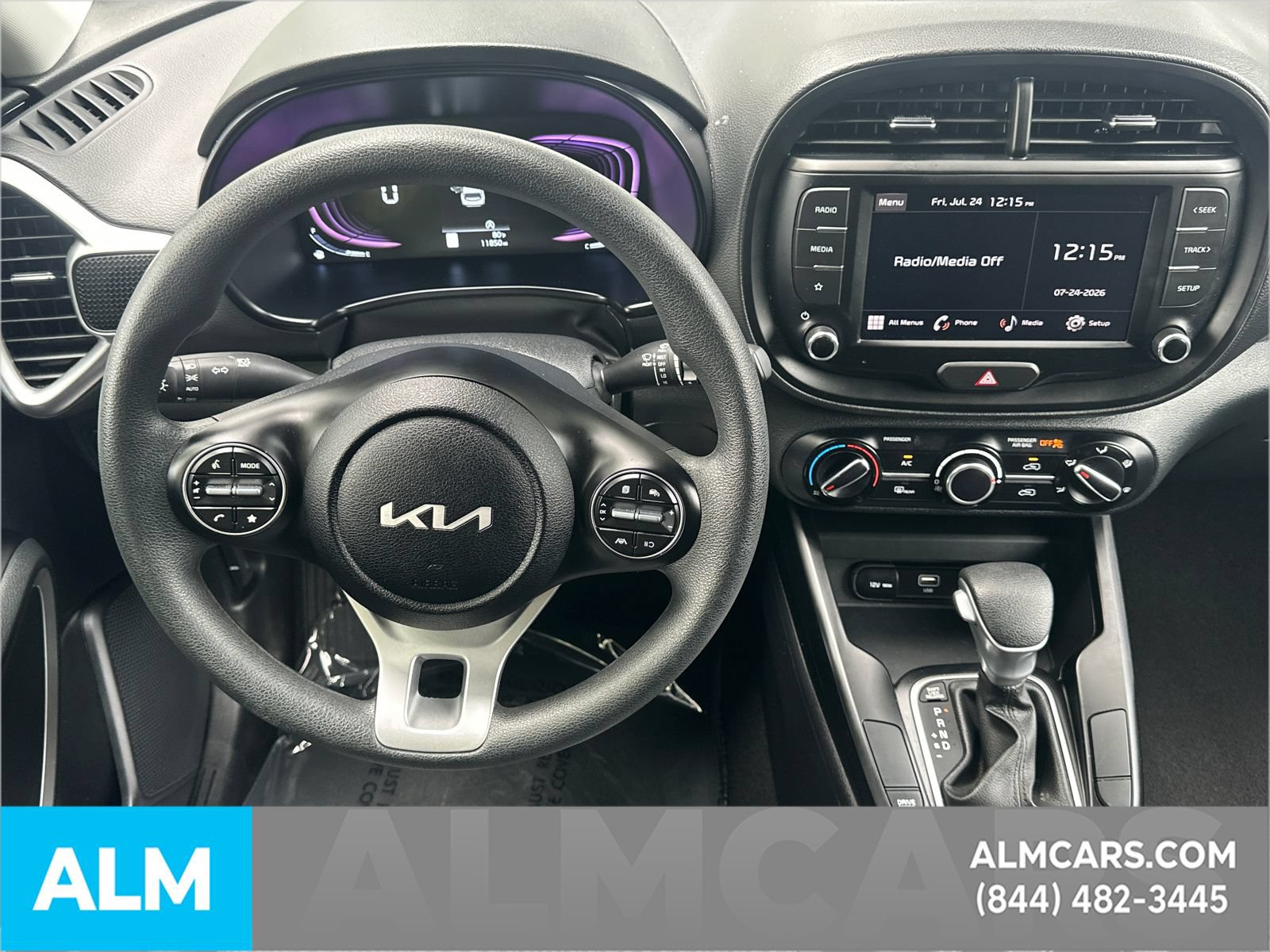 Used 2025 Kia Soul LX w/ LX Technology Package FWD image 26