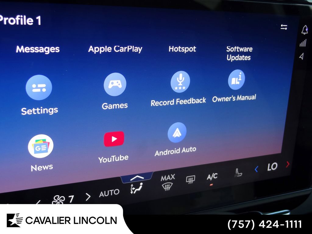 Used 2026 Lincoln Nautilus Premier AWD/4WD image 26