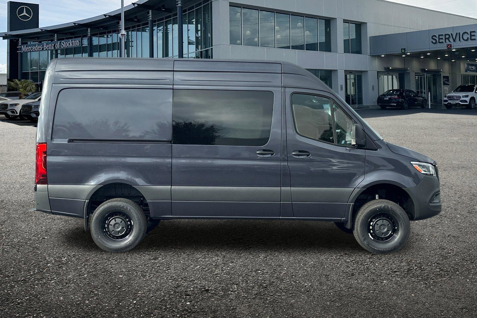 New 2026 Mercedes-Benz Sprinter 2500 image 3