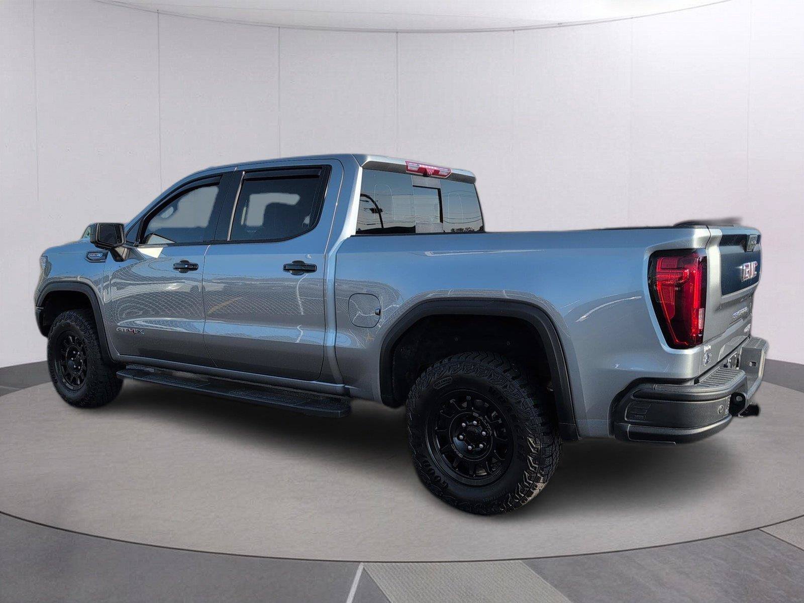 Certified 2024 GMC Sierra 1500 AT4X w/ AT4X AEV Edition AWD/4WD image 5