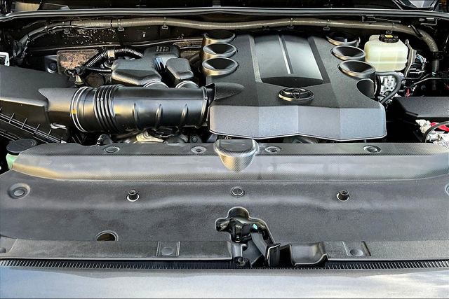 Used 2019 Toyota 4Runner TRD Off-Road Premium image 9