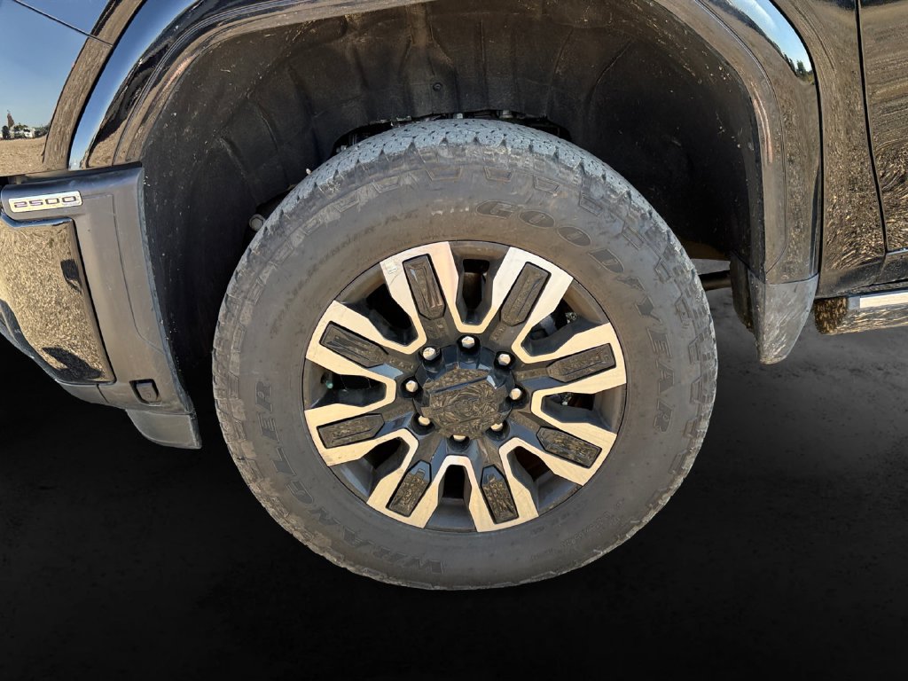 Used 2026 GMC Sierra 2500 Denali Ultimate AWD/4WD image 13