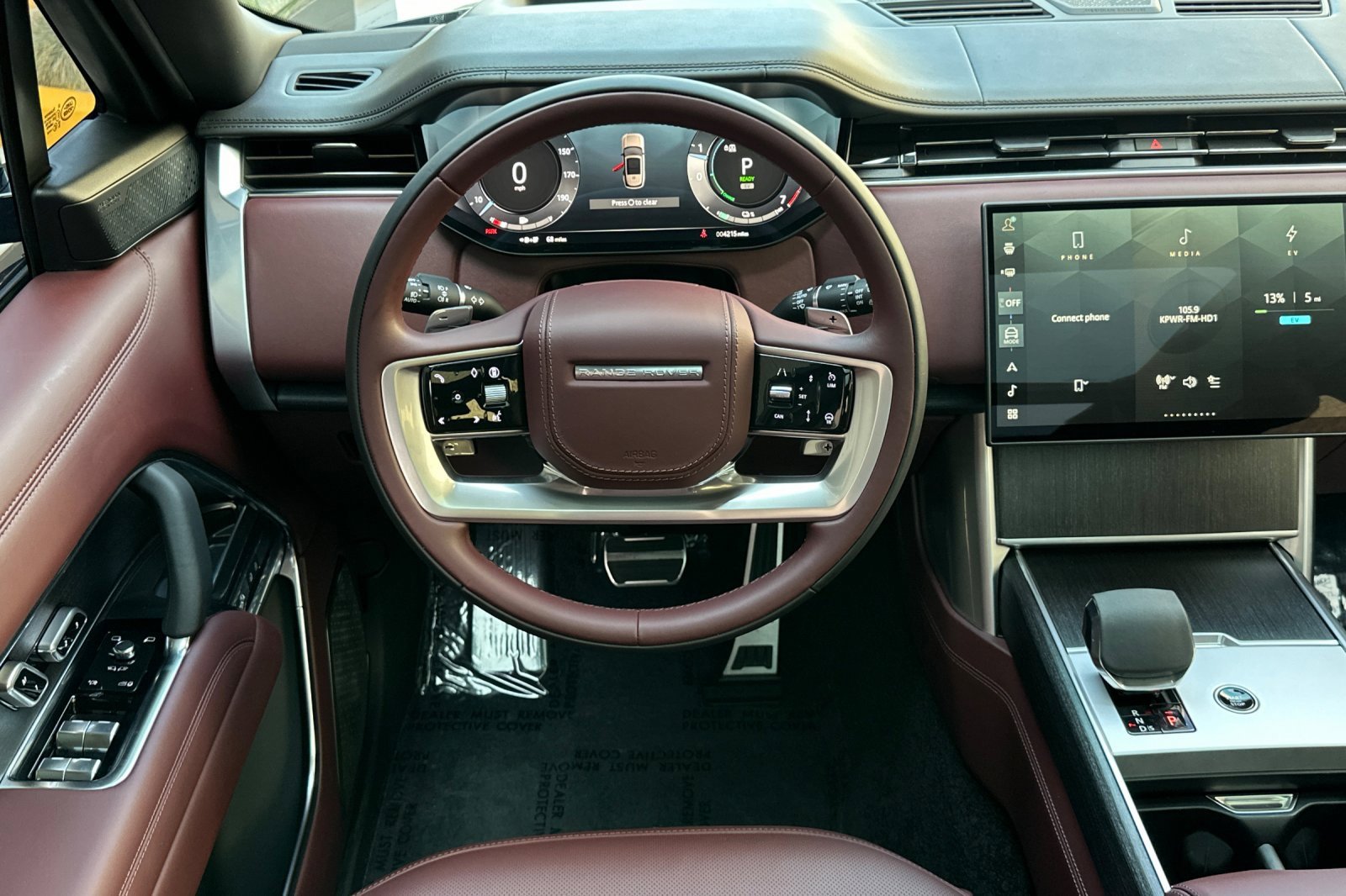 Used 2024 Land Rover Range Rover Autobiography image 15