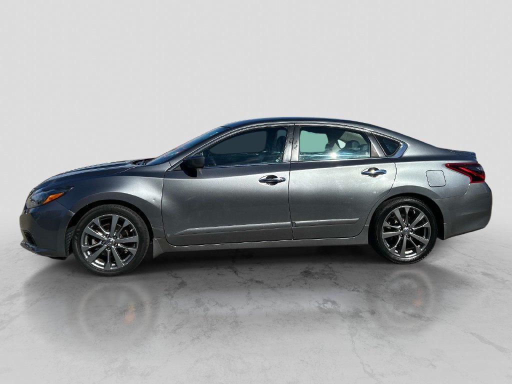 Used 2018 Nissan Altima 2.5 SR w/ SR Special Edition FWD image 2