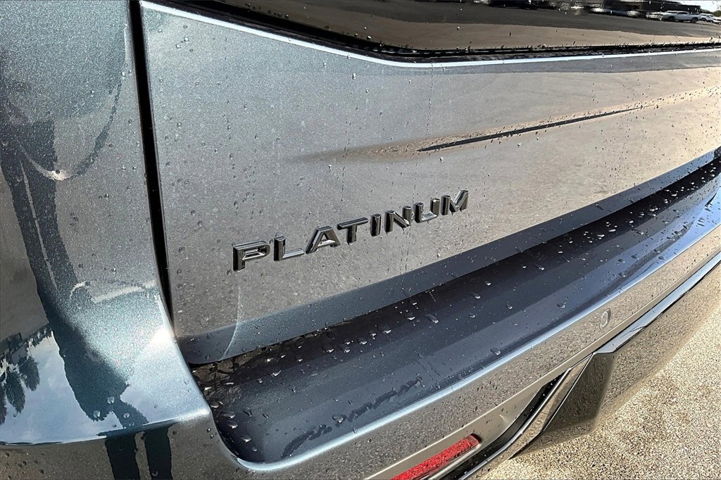 New 2025 Ford Expedition Max Platinum image 18