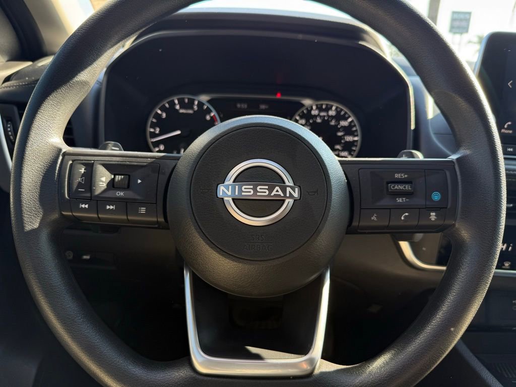 Certified 2024 Nissan Rogue SV image 23