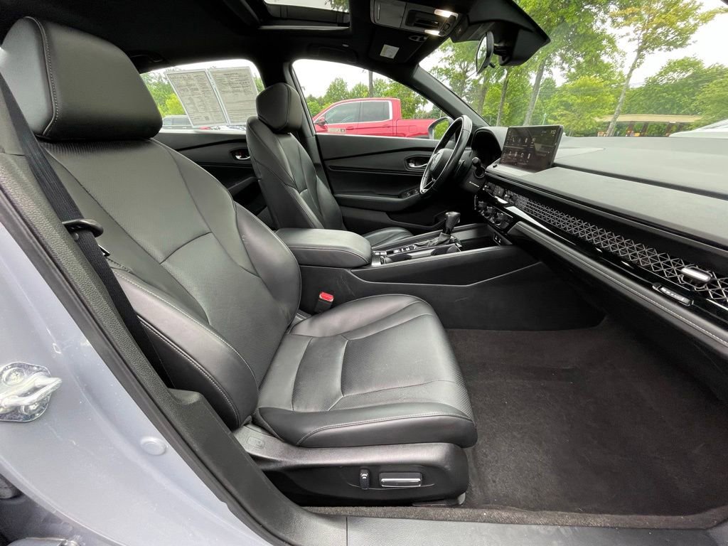 Certified 2024 Honda Accord Sport image 33