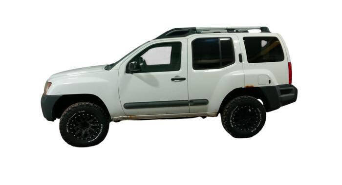 Used 2011 Nissan Xterra S w/ 4X4 Value Package image 2