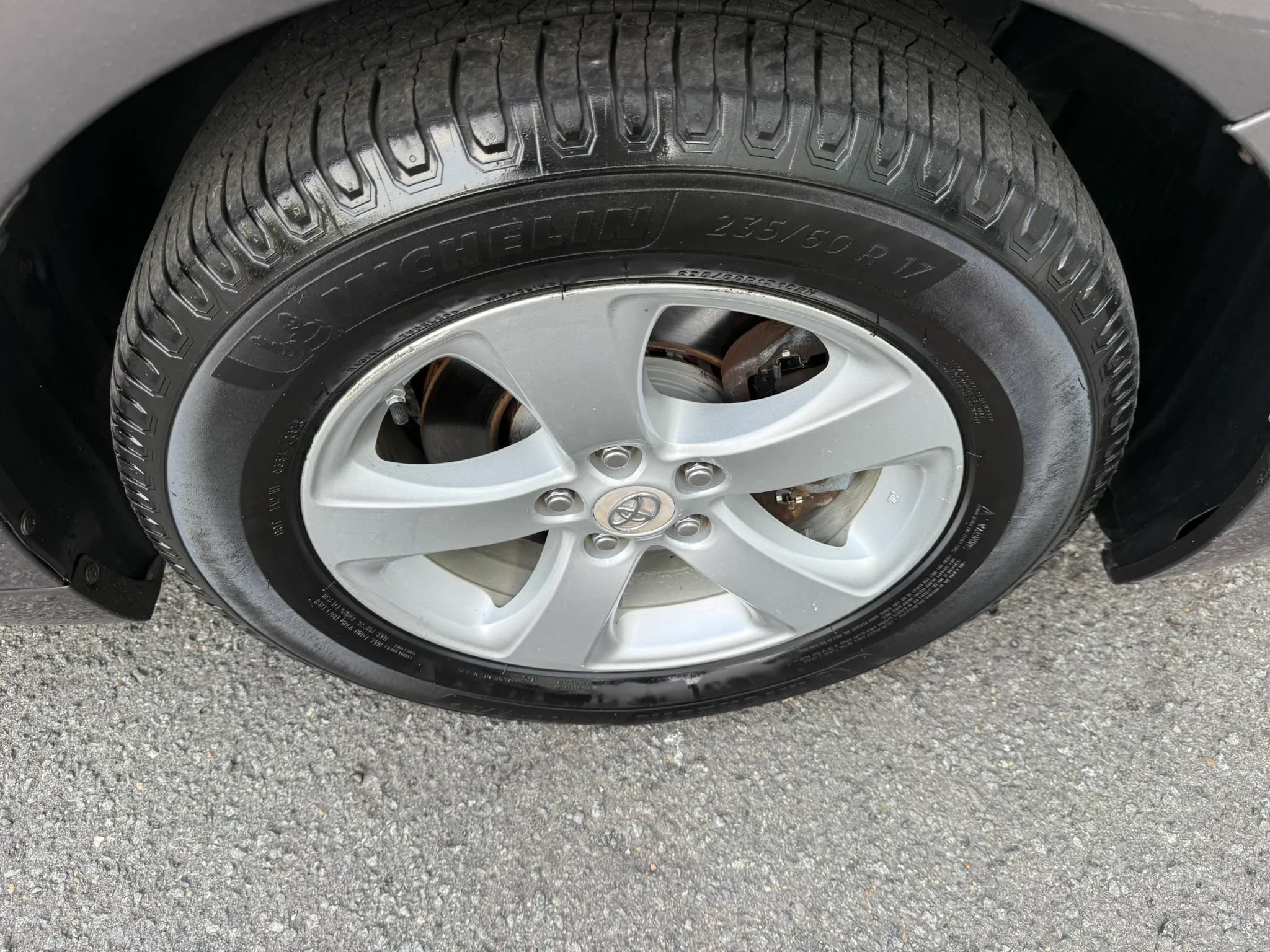 Used 2012 Toyota Sienna LE FWD image 39