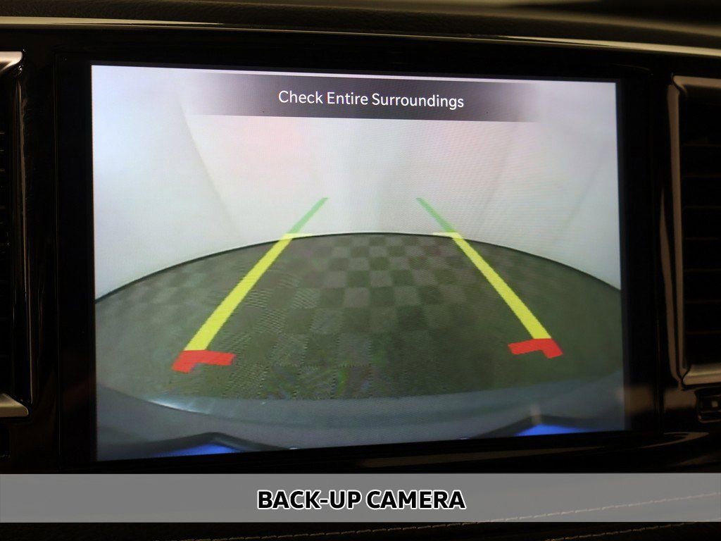 Used 2023 Chrysler Pacifica Limited image 8