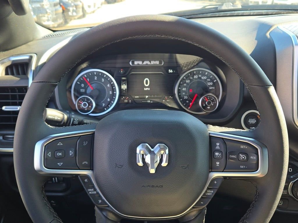 New 2026 RAM 1500 Big Horn AWD/4WD image 32