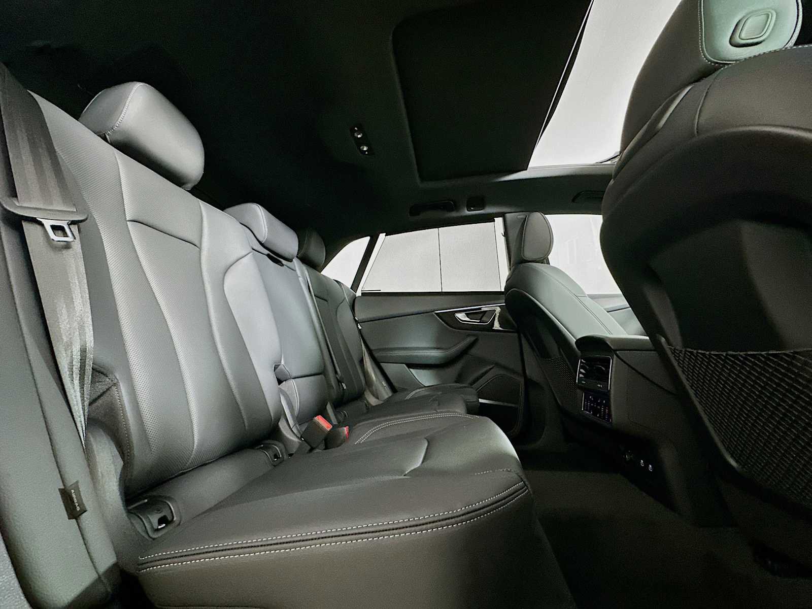 New 2026 Audi Q8 Premium Plus image 26