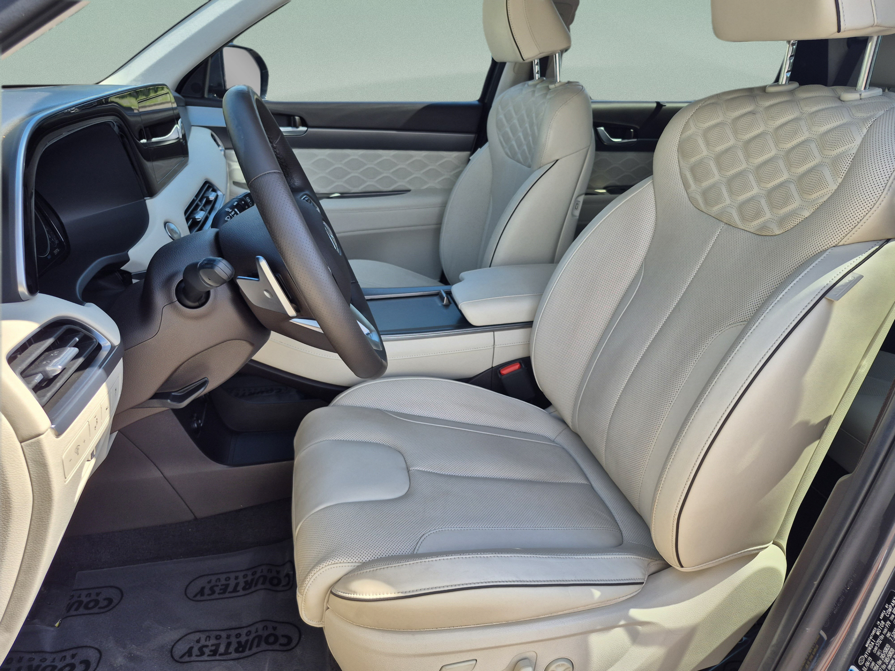 Used 2020 Hyundai Palisade Limited FWD image 21