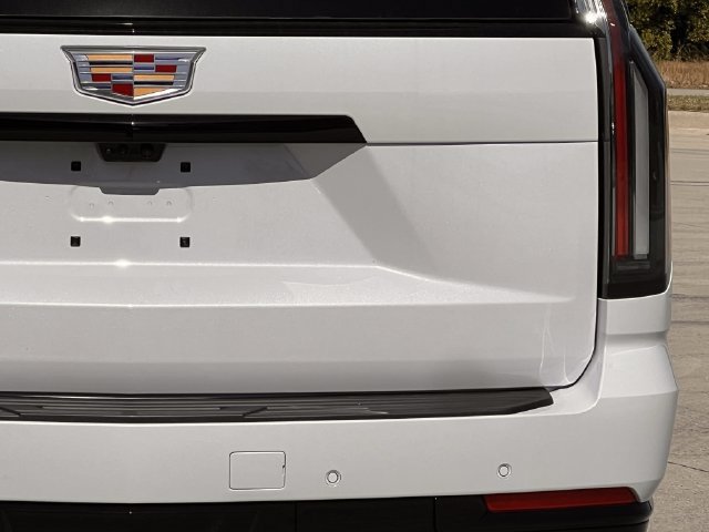 New 2027 Cadillac Escalade ESV Platinum Sport AWD/4WD image 5