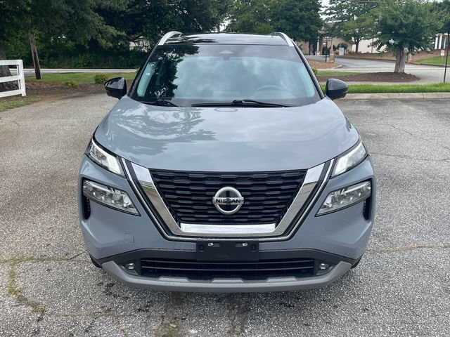 Used 2021 Nissan Rogue SL FWD image 2