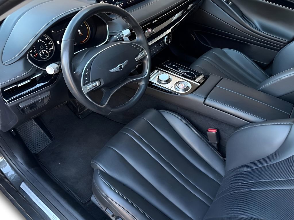 Used 2023 Genesis G80 2.5T image 11