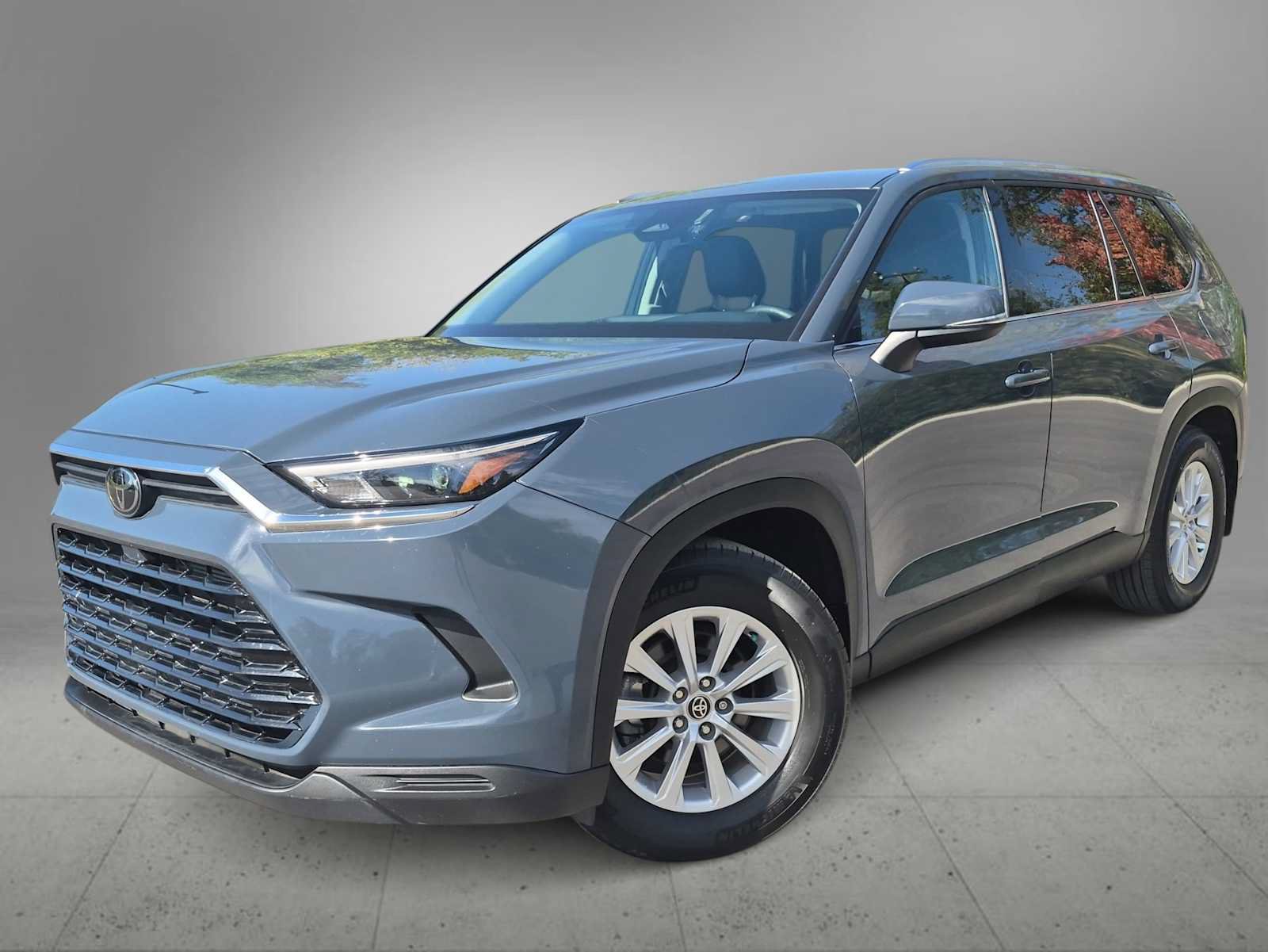 Used 2024 Toyota Grand Highlander AWD Hybrid image 1