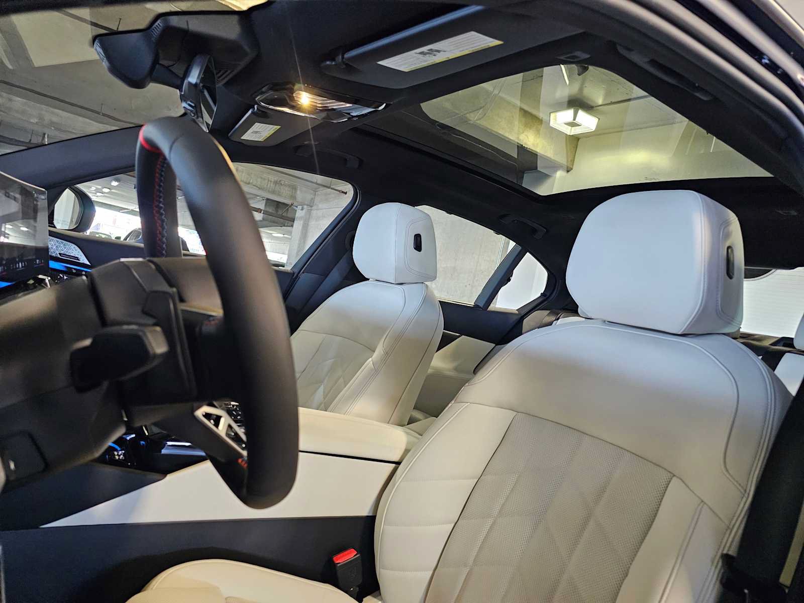 New 2026 BMW i5 M60 w/ Executive Package AWD/4WD image 24