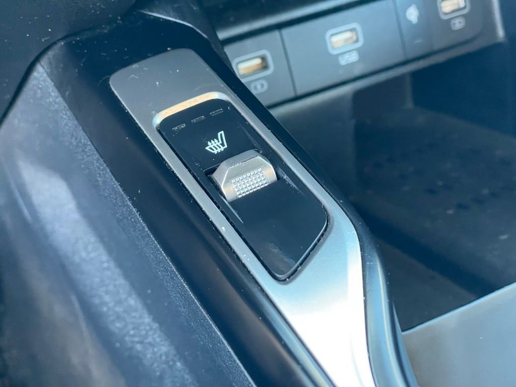 Used 2023 Kia Sorento EX image 23