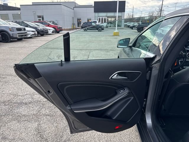 Used 2019 Mercedes-Benz CLA 250 4MATIC image 16