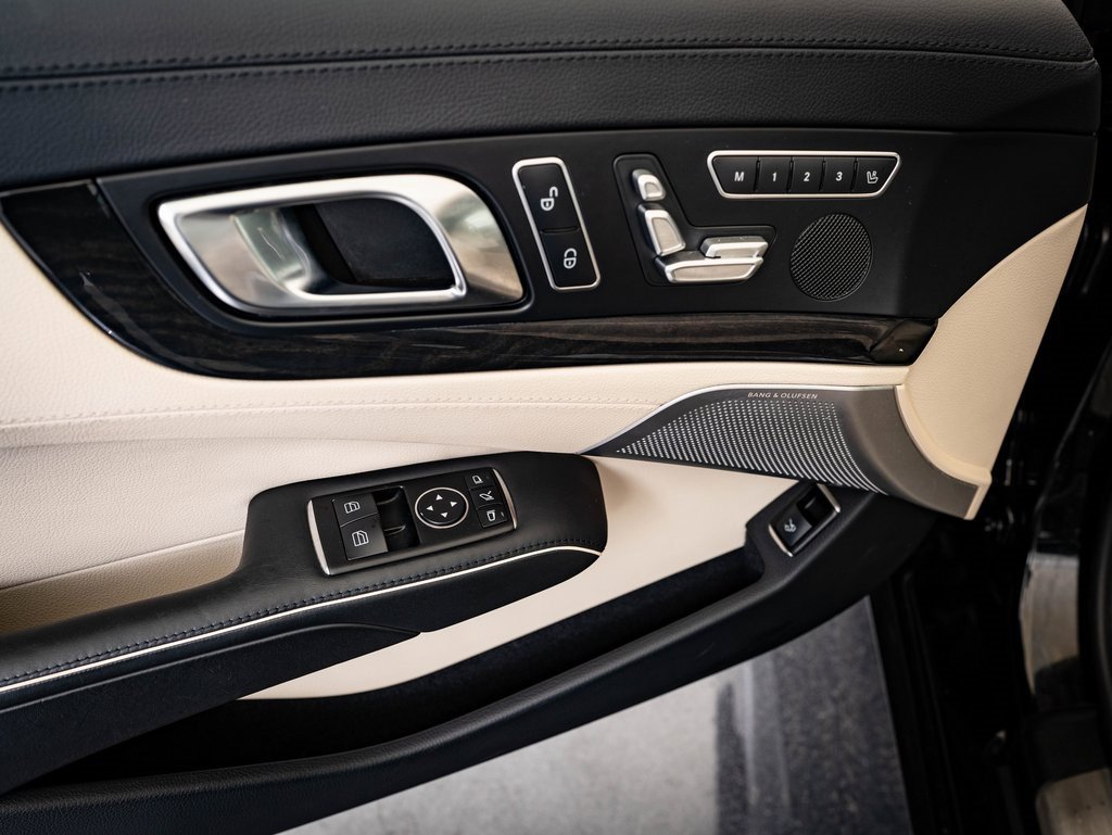 Used 2013 Mercedes-Benz SL 63 AMG image 29