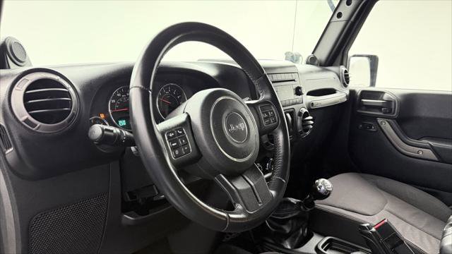Used 2013 Jeep Wrangler Sport AWD/4WD image 21