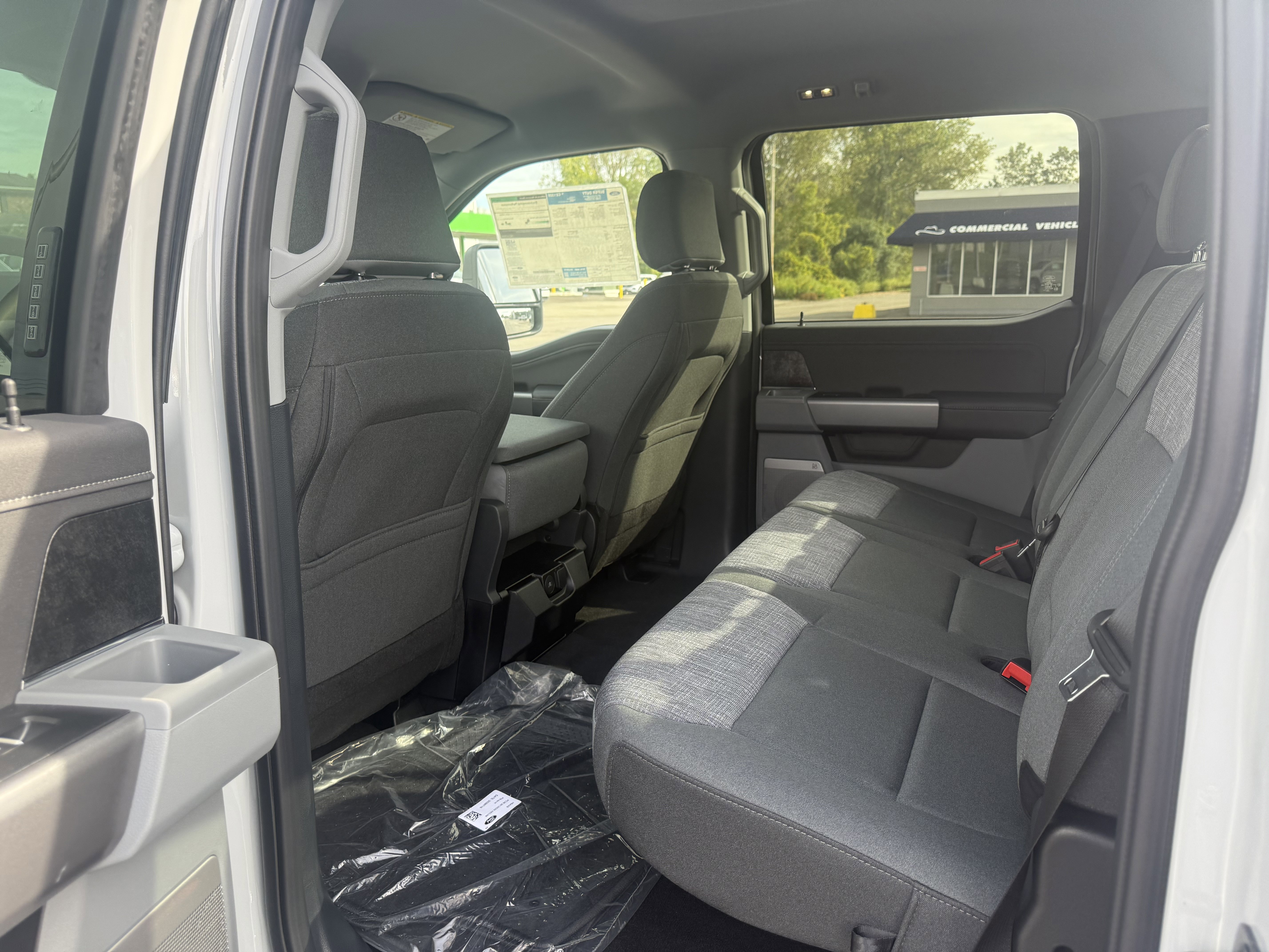 New 2026 Ford F350 XLT w/ XLT Premium Package image 9