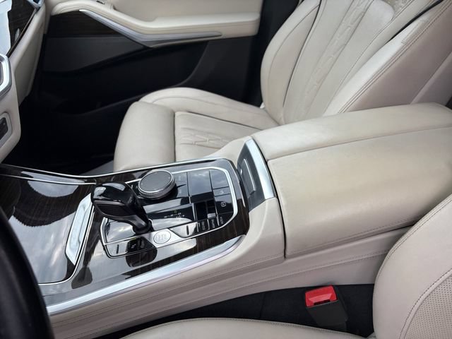 Used 2019 BMW X5 xDrive50i AWD/4WD image 15