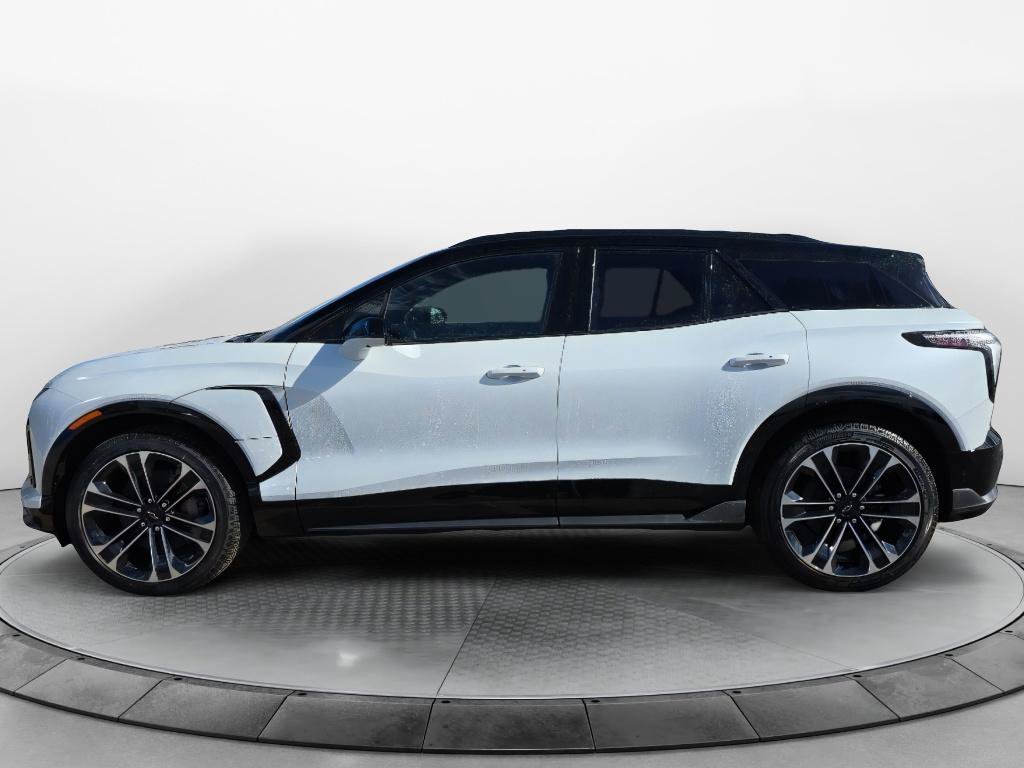 New 2026 Chevrolet Blazer EV SS AWD/4WD image 2