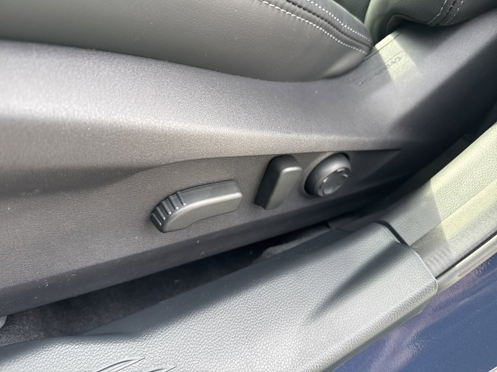 New 2025 Subaru Outback Touring XT image 12