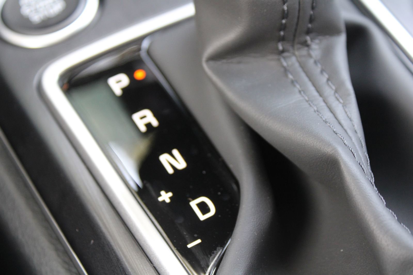 New 2026 Kia Sportage LX FWD image 34