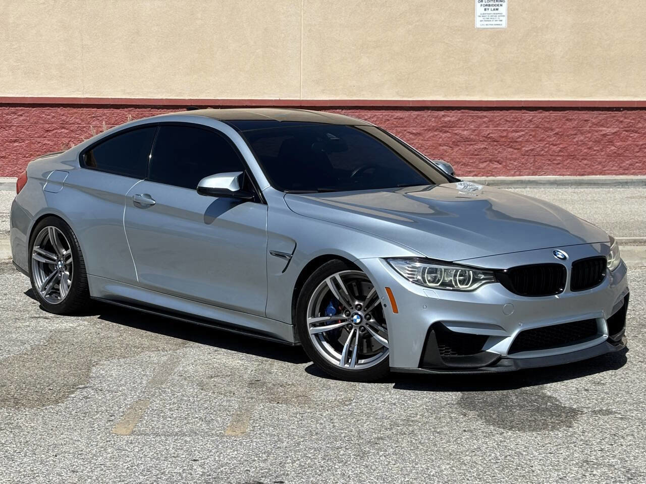 Used 2016 BMW M4 Coupe image 1