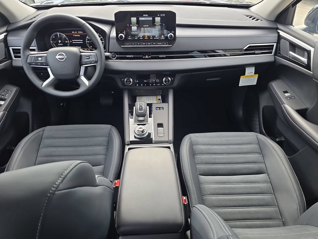 New 2026 Nissan Rogue SL AWD/4WD image 13