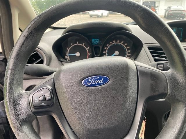 Used 2016 Ford Fiesta S FWD image 13