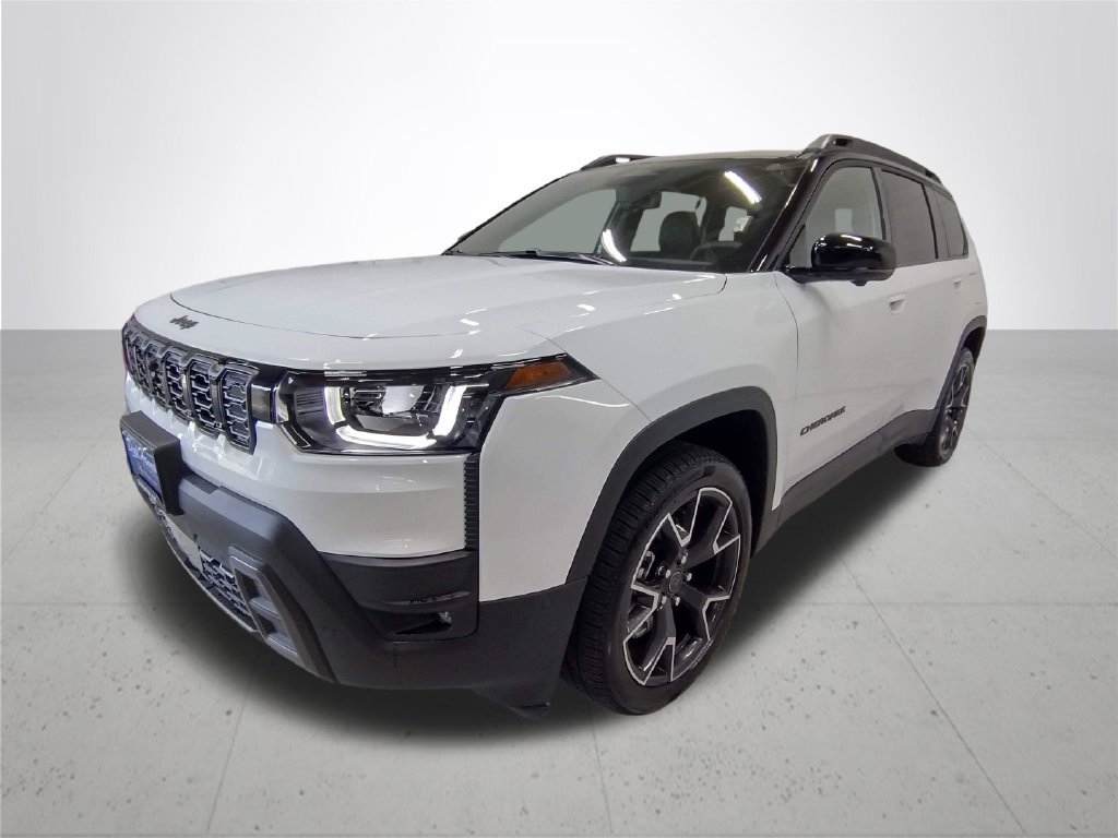Used 2026 Jeep Cherokee Overland w/ Trailer Tow Group AWD/4WD image 2