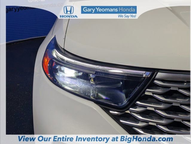 Used 2022 Ford Explorer Platinum w/ Technology Package image 12