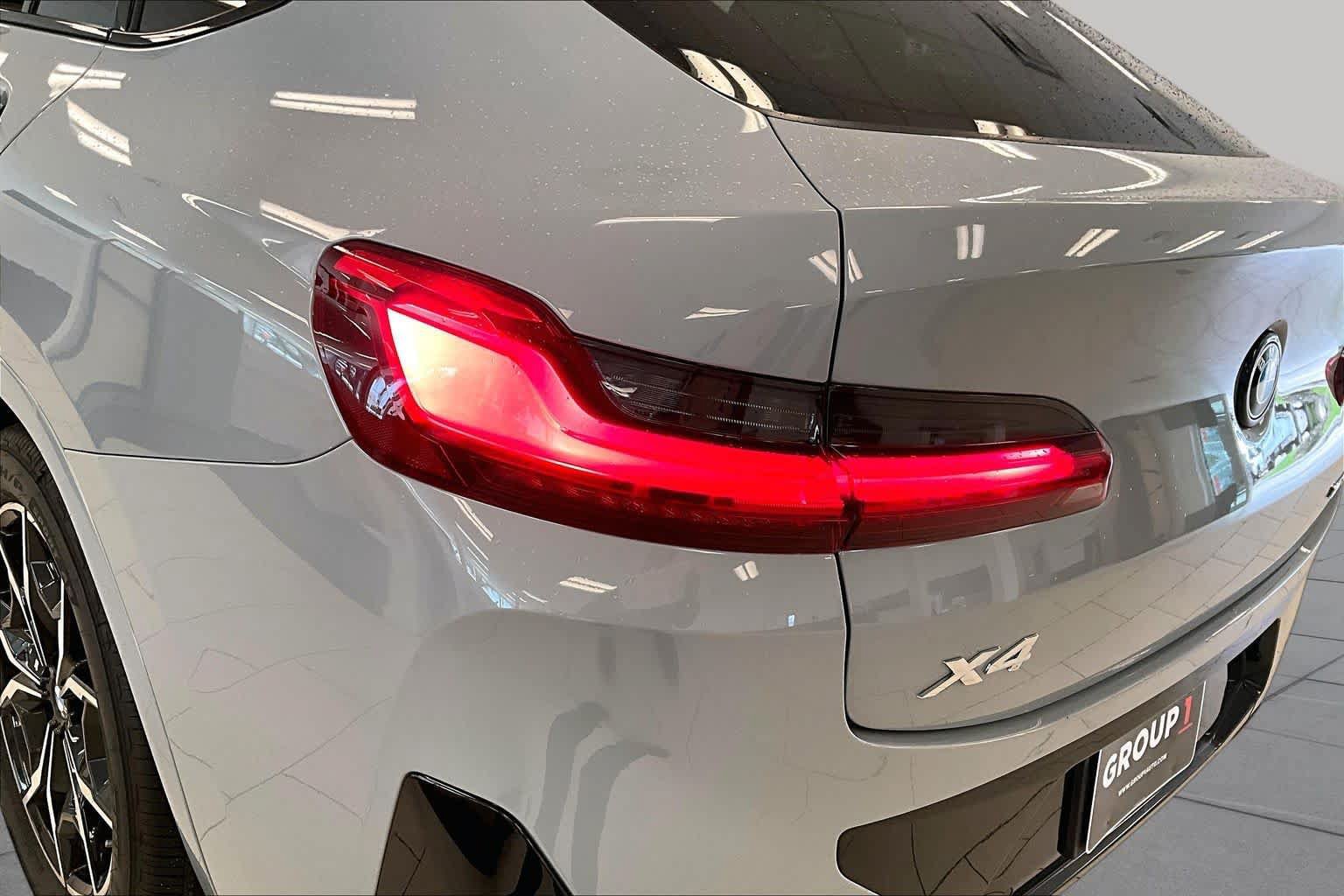Used 2023 BMW X4 xDrive30i w/ M Sport Package AWD/4WD image 27
