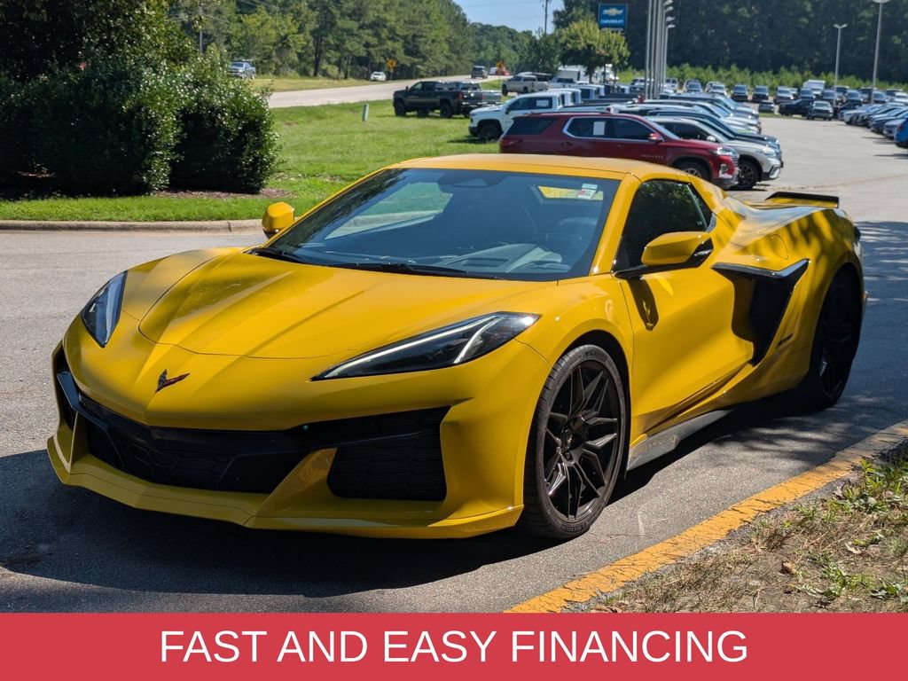 Used 2025 Chevrolet Corvette Z06 w/ Stealth Interior Trim Package RWD image 5