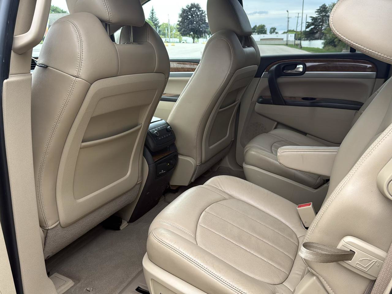 Used 2012 Buick Enclave Premium AWD/4WD image 23