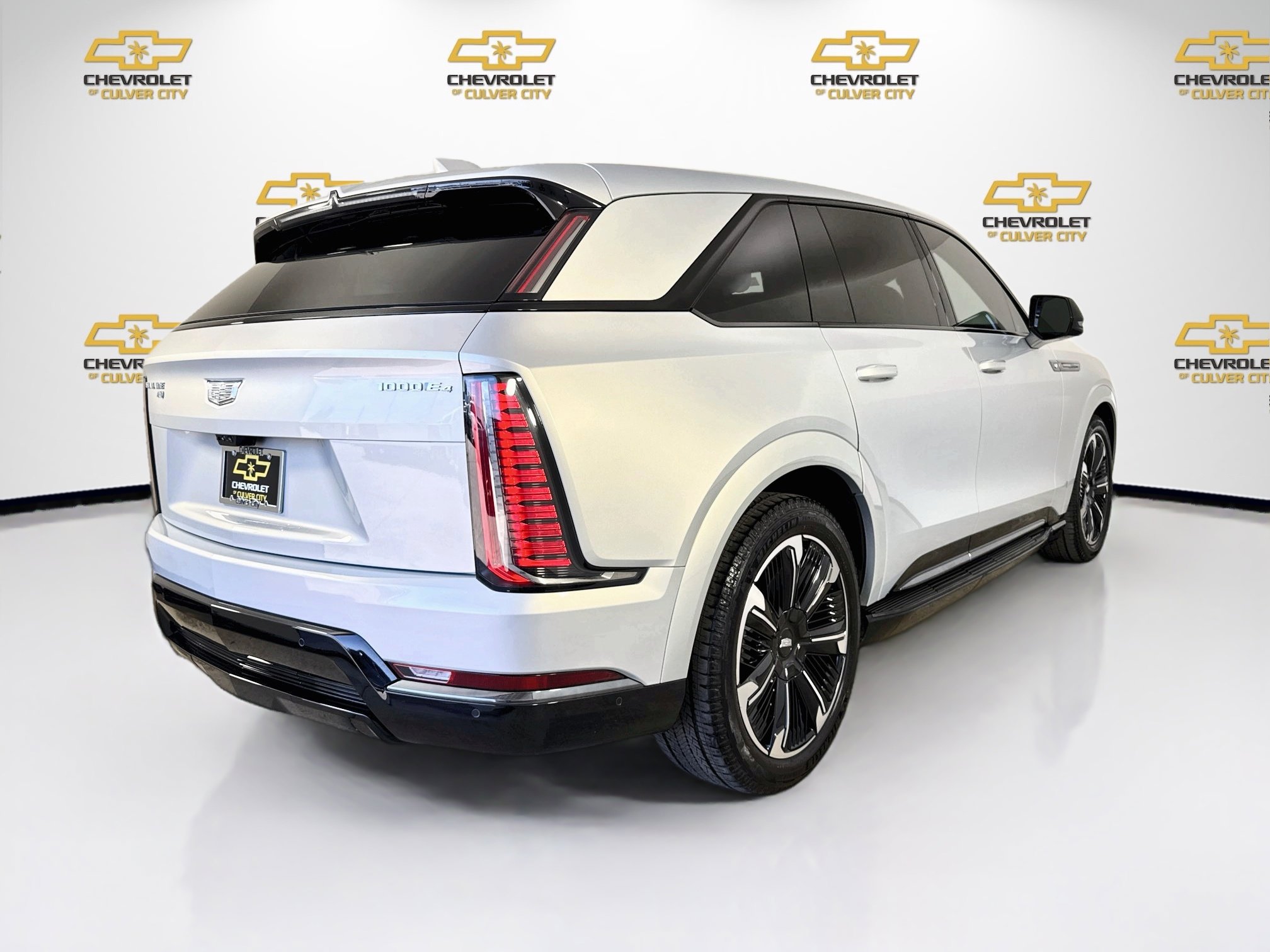 Used 2025 Cadillac Escalade IQ Sport 1 AWD/4WD image 7