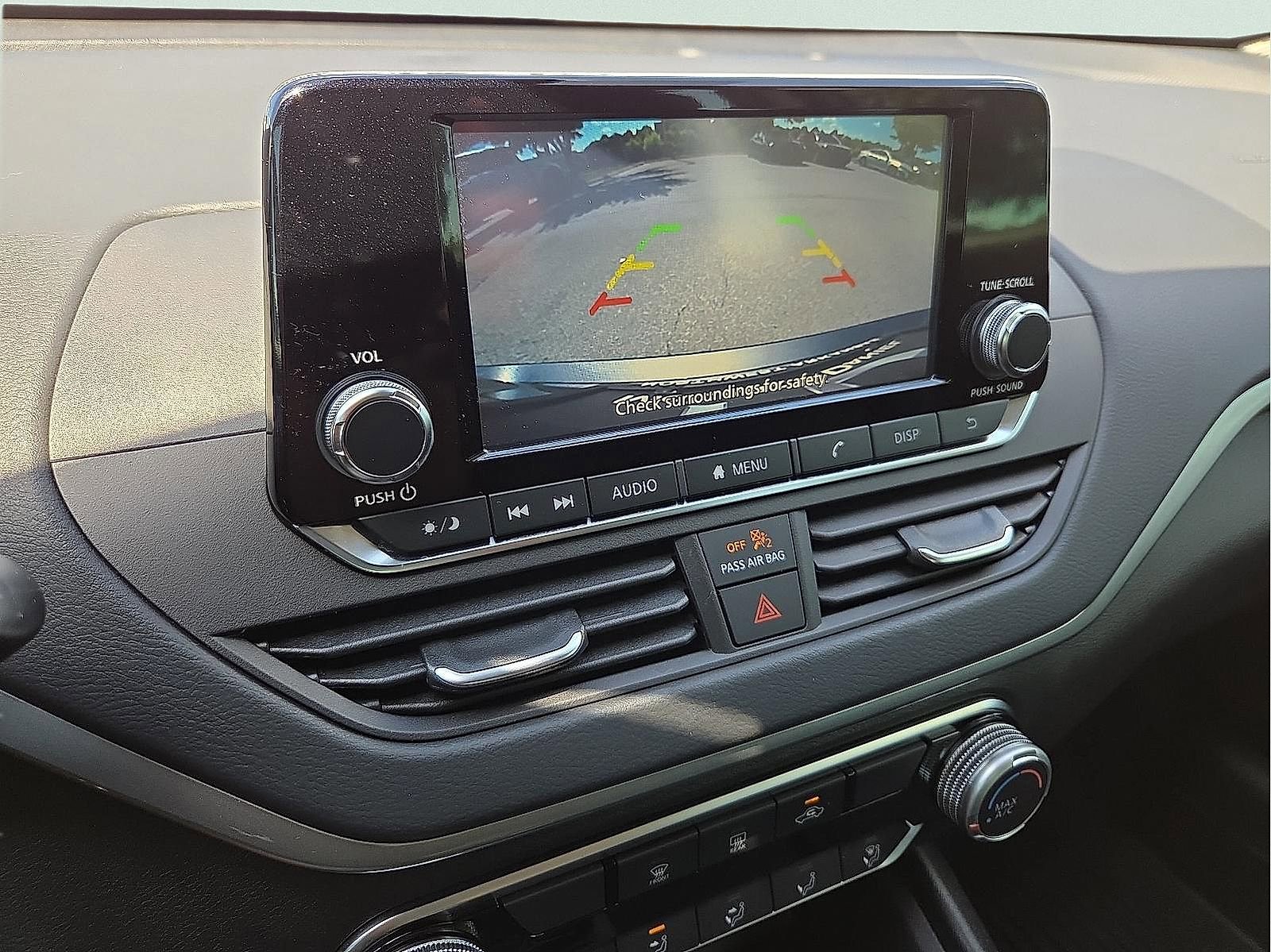 Used 2024 Nissan Altima 2.5 S image 16