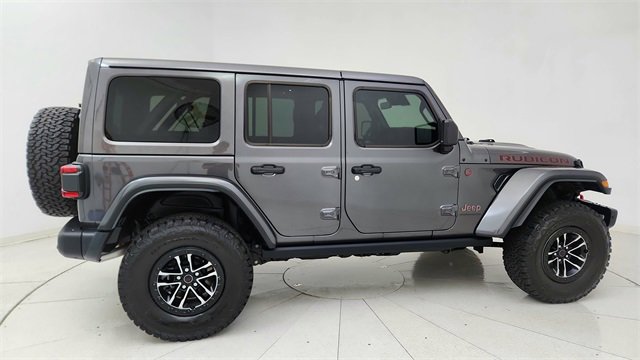 Used 2025 Jeep Wrangler Unlimited Rubicon image 6