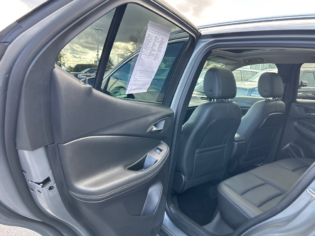 Certified 2024 Buick Encore GX Avenir w/ Avenir Convenience Package FWD image 32