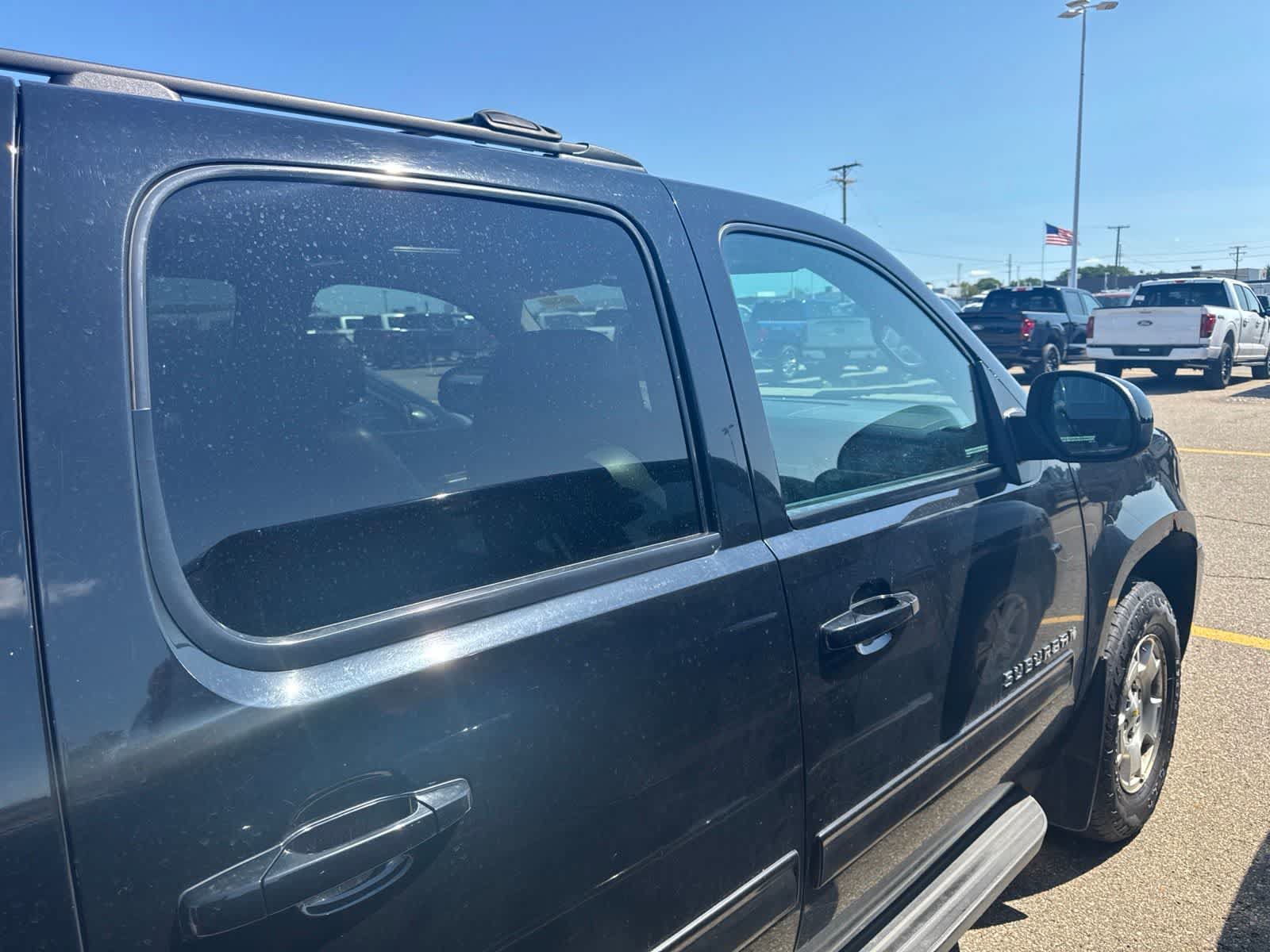Used 2012 Chevrolet Suburban LT AWD/4WD image 10