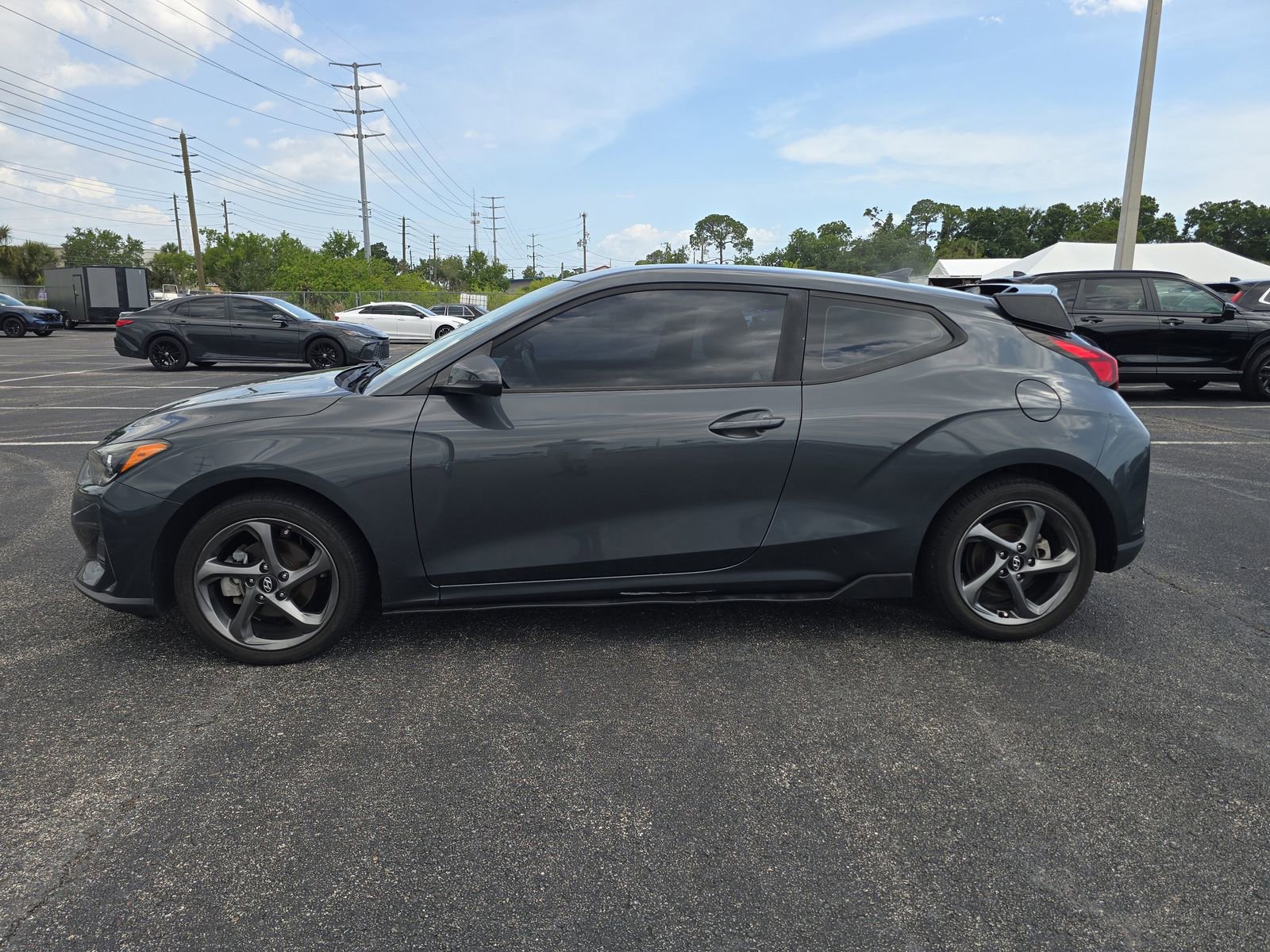 Used 2020 Hyundai Veloster 2.0 FWD image 6