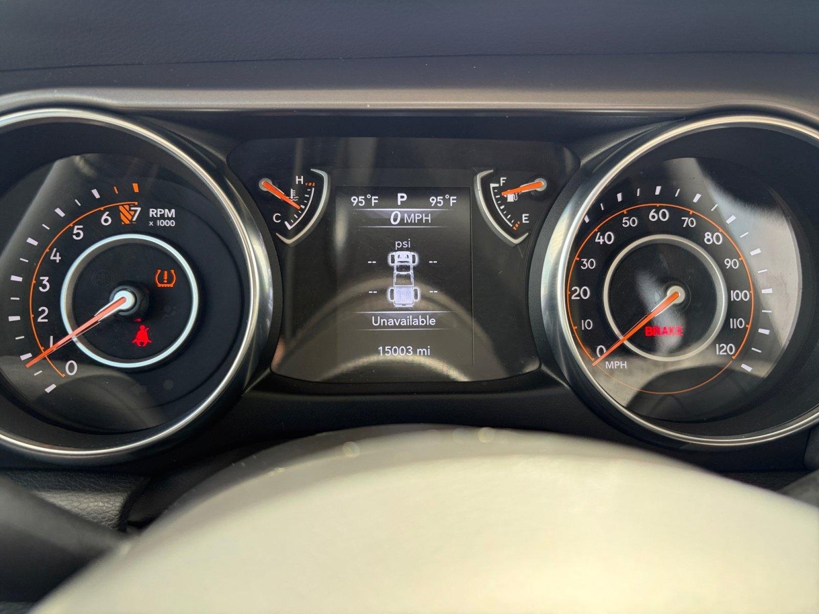 Used 2023 Jeep Gladiator Sport AWD/4WD image 22